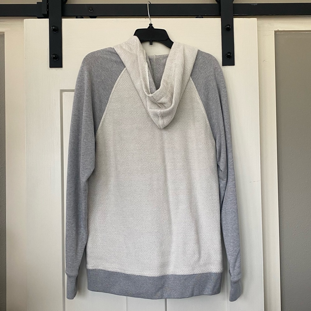 Ascend Pullover - Picture 5 of 5